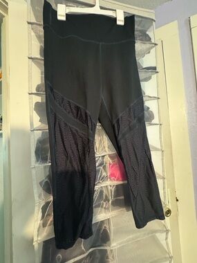 Fabletics Black Athletic Capri Leggings